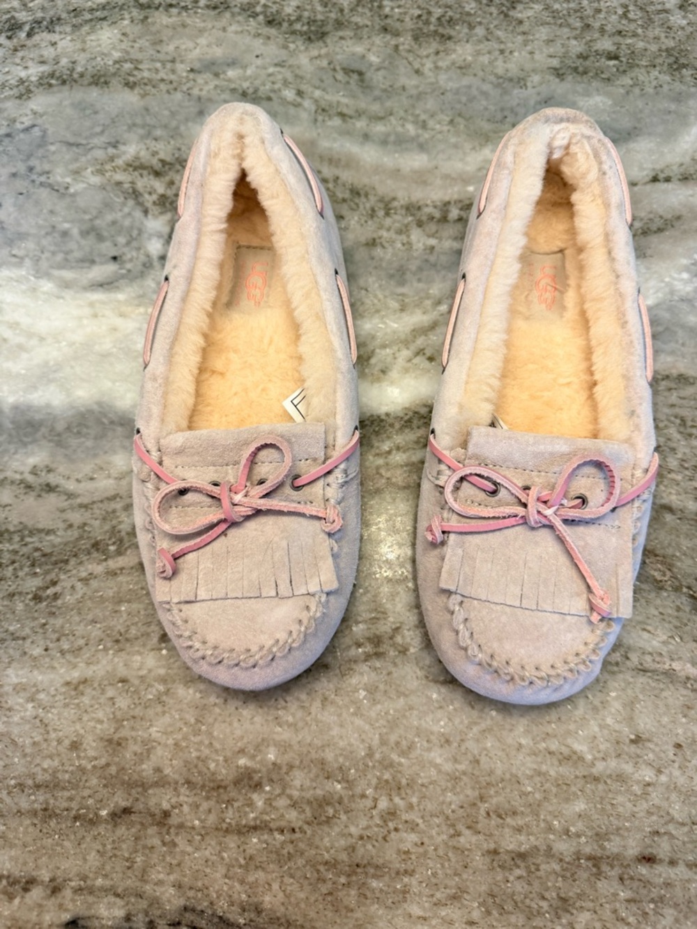 UGG Soft Shearling-Lined Slippers in Pale Pink